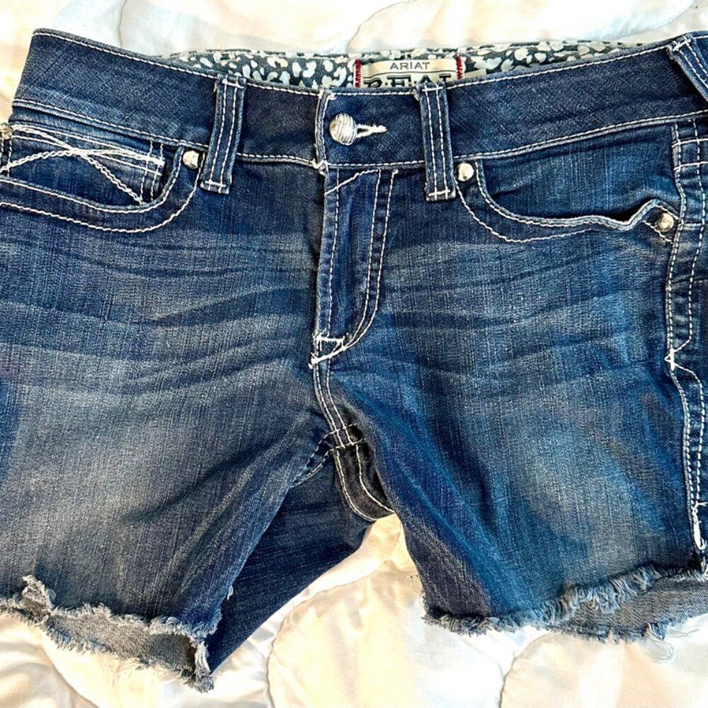 Ariat Denim cutoff Shorts Size 30R
